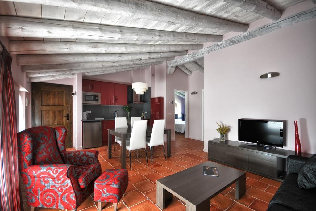 La Casa Grande De Albarracin Apartment ภายนอก รูปภาพ