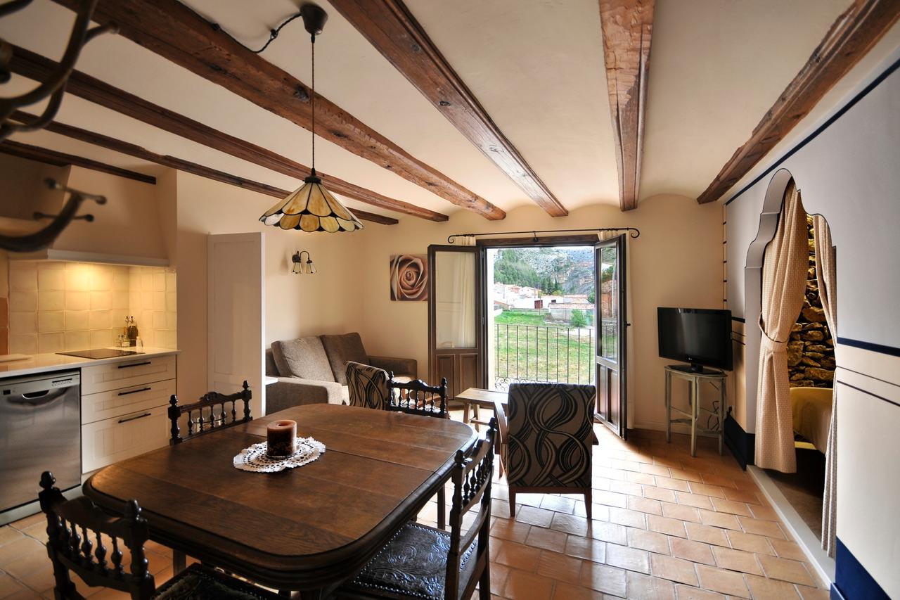 La Casa Grande De Albarracin Apartment ภายนอก รูปภาพ